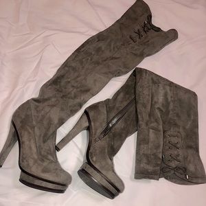 jennifer lopez thigh high boots